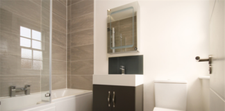 small bathrooms in your rentals - 10 ways to make them look bigger