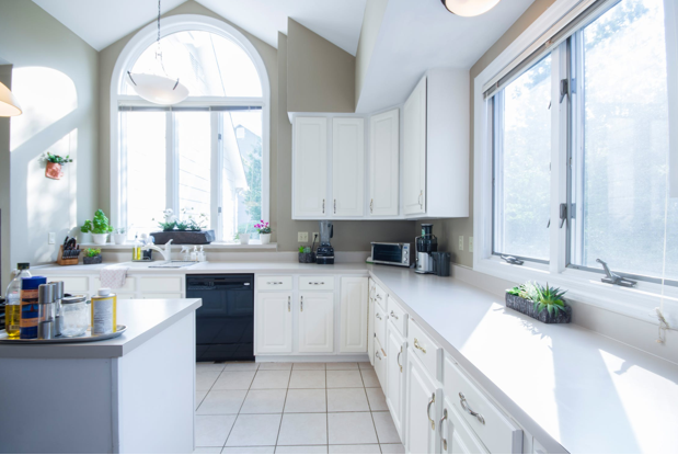 6 Ways to Make Your Rental Property Kitchens Feel Bigger
