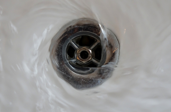 5 Tips for Fixing Tenant Drain Clogs