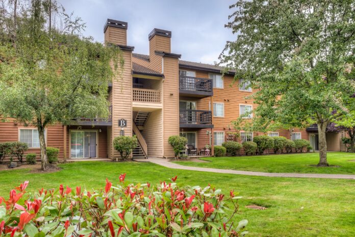 Apartment purchase: Canadian Real Estate Trust Buys 2 Seattle-Area Apartment Complexes for $162 Million