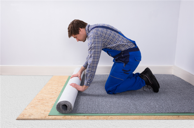 Do I Have to Paint and Replace Flooring for a Long-Term Tenant?