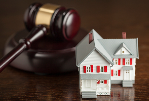 LA Apartment Association Seeks Injunction Over Rent Freeze, Eviction Ban