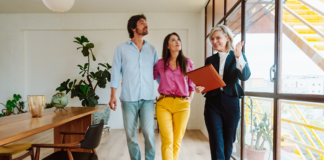 Personal outreach is key for multifamily communities as a survey shows 6 out 7 properties don’t combine call, text, and email in follow-up.