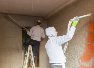 Home Flippers Getting Squeezed As Profits Drop Real estate investors flipping homes are seeing their profits drop considerably as mortgage rates, high prices and supply squeeze profits